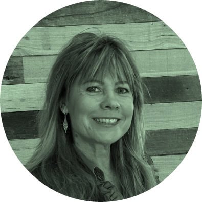 Nanette Louchart-Fletcher